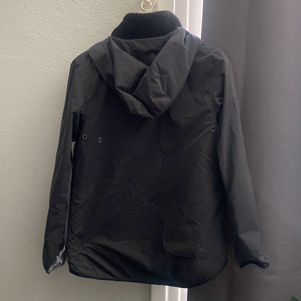 Kit & Ace Reversible Jacket - Picture 4 of 4